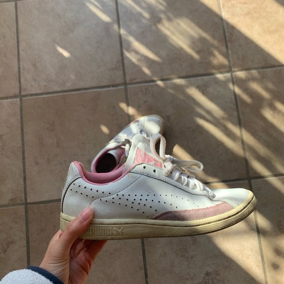 Puma Sneakers - Picture 3 of 4